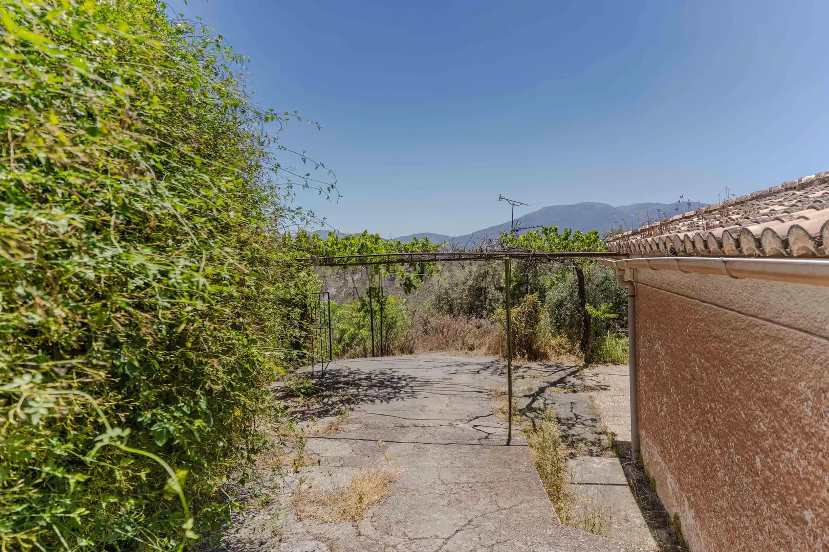 Jardín de Finca rústica en venta en Carataunas con Jardín privado, Trastero y Piscina