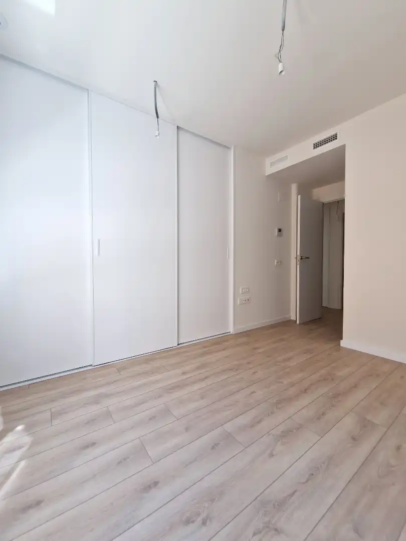 Dormitori de Pis en venda en Zaragoza amb Aire condicionat, Parquet i Terrassa