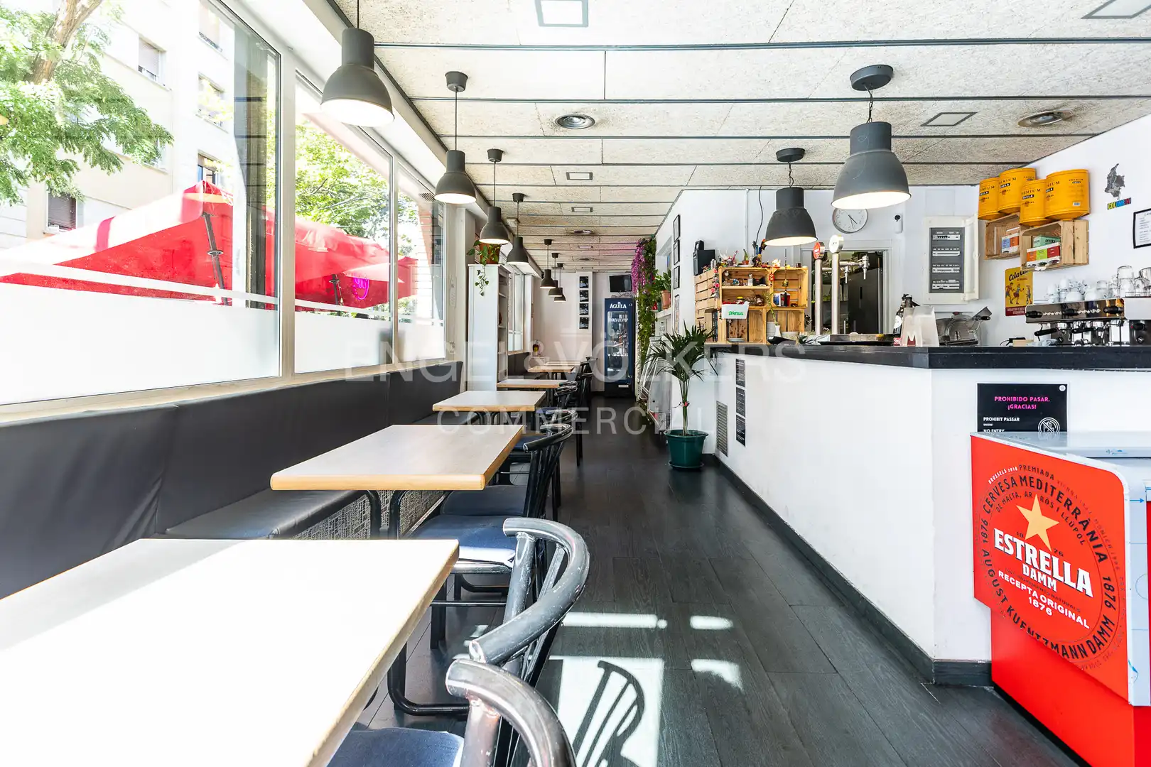 Local de lloguer en Barcelona amb Terrassa