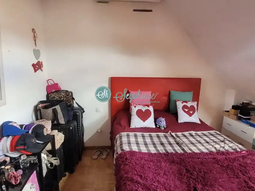 Schlafzimmer von Wohnung zum Verkauf in Segovia mit Heizung
