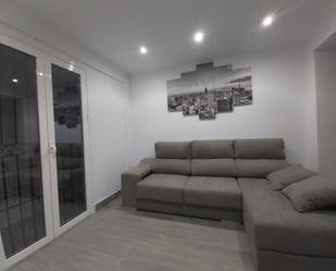 Living room of Flat to rent in  Sevilla Capital  with Air Conditioner and Terrace