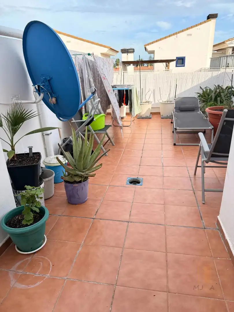 Maison mitoyenne avec terrasse à vendre à L'OM BLANC, imagen 39
