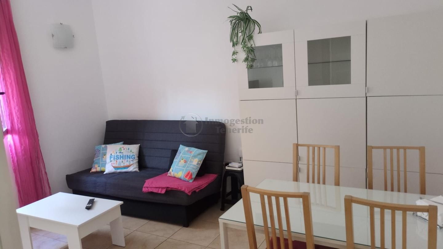 Sala d'estar de Planta baixa de lloguer en Arona amb Terrassa, Moblat i Internet