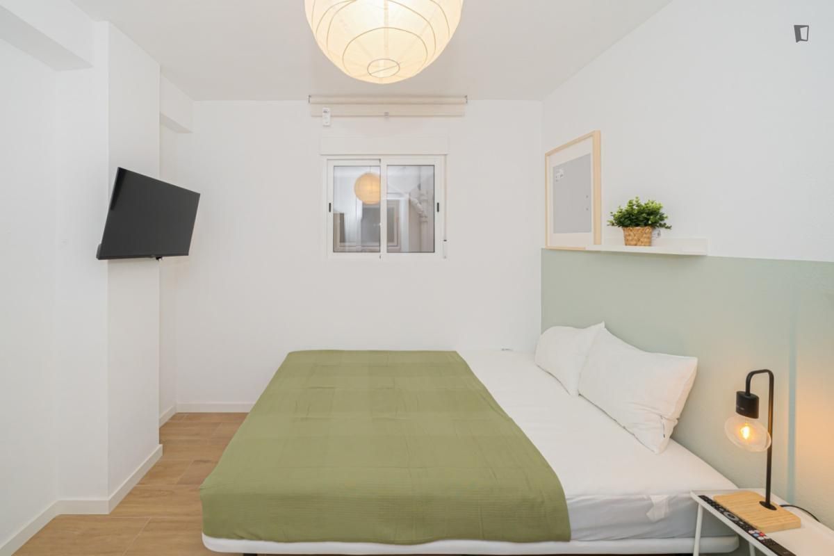 Apartamento para compartir en Carolinas Bajas