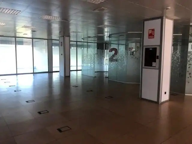 Oficina en venta en Madrid con Aire acondicionado, Trastero y Amueblado