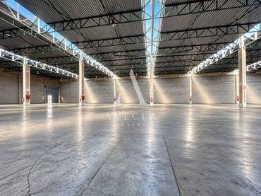 Industrial building to rent in Carretera Martorell 41-61