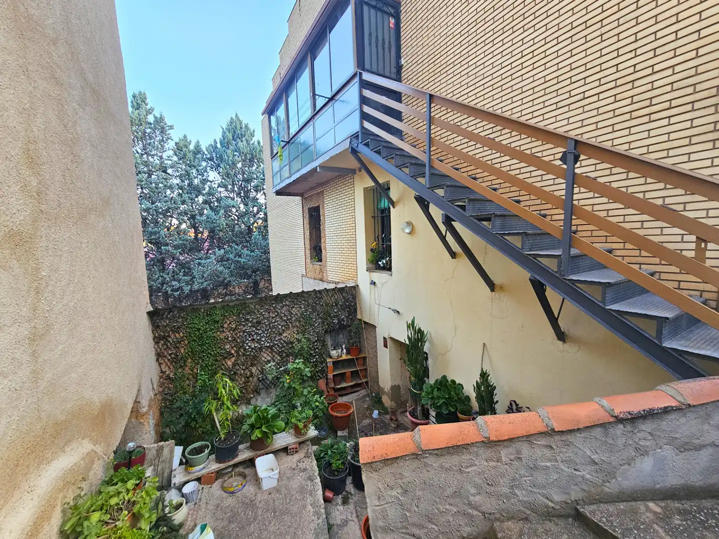Vista exterior de Casa o chalet en venta en Arcos de Jalón con Aire acondicionado, Calefacción y Jardín privado