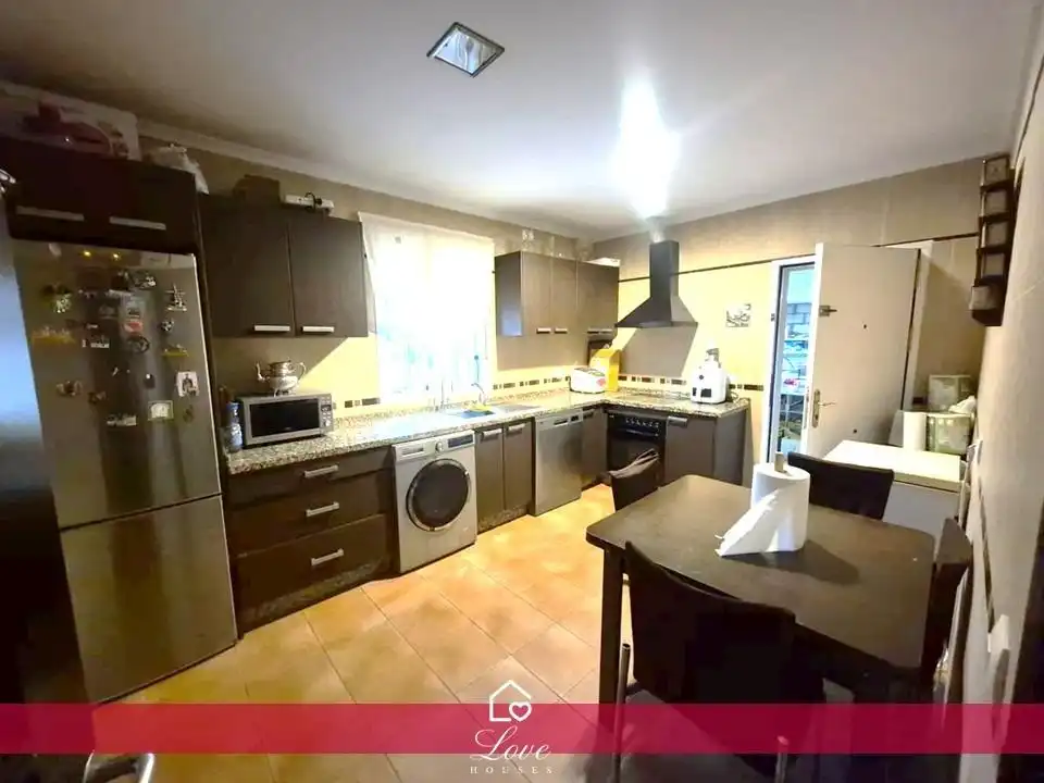 Chalet con piscina en venta en DEL RODEO, imagen 10
