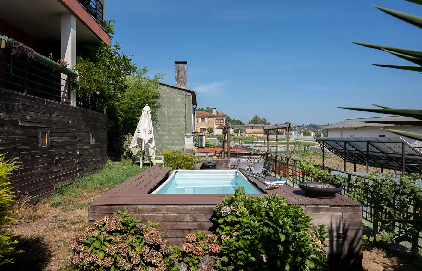 Swimming pool of Houses for sale in Culleredo  with Air Conditioner, Heating and Private garden