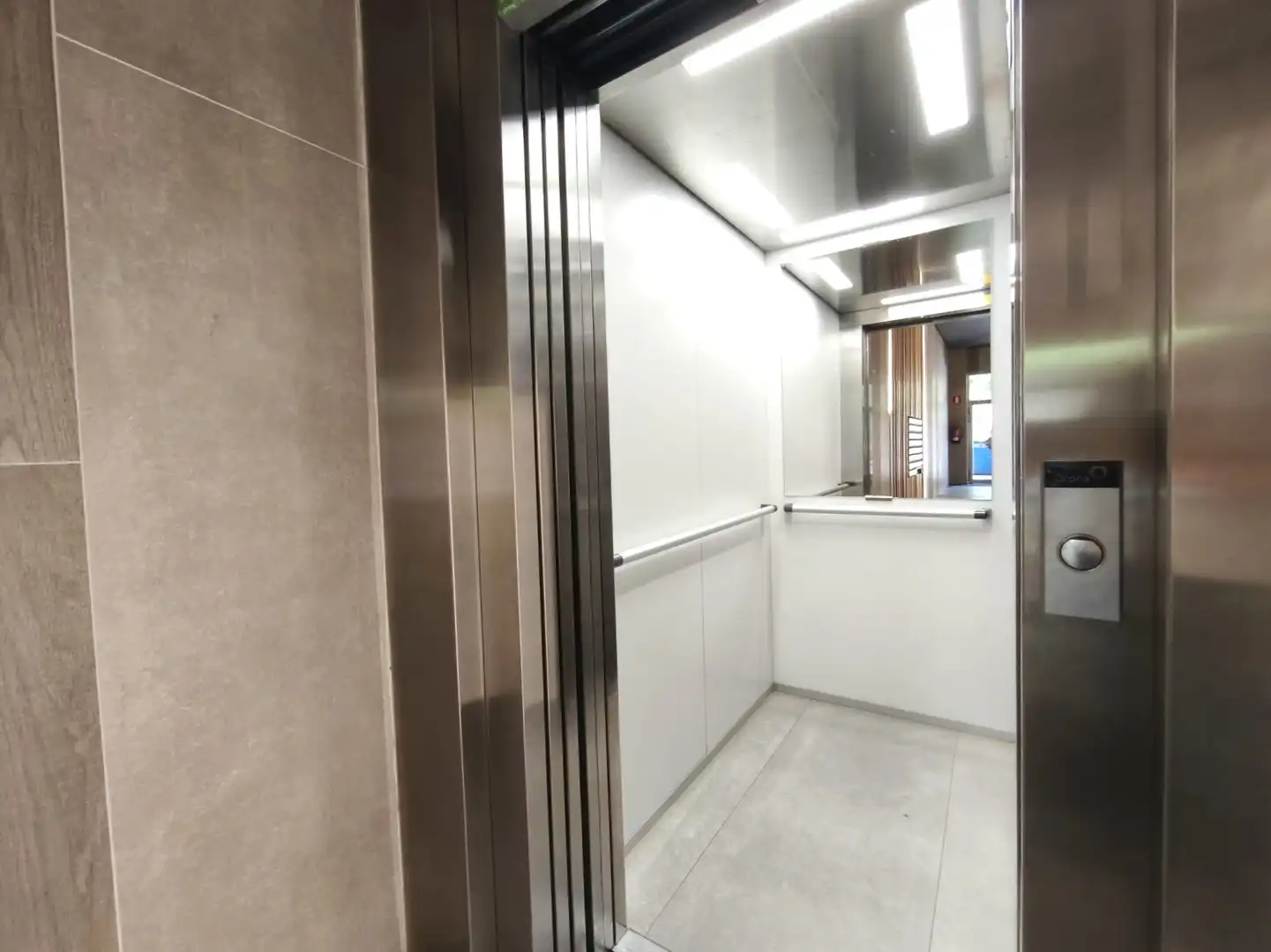 Piso de alquiler en AV PIO XII, Gran Via
