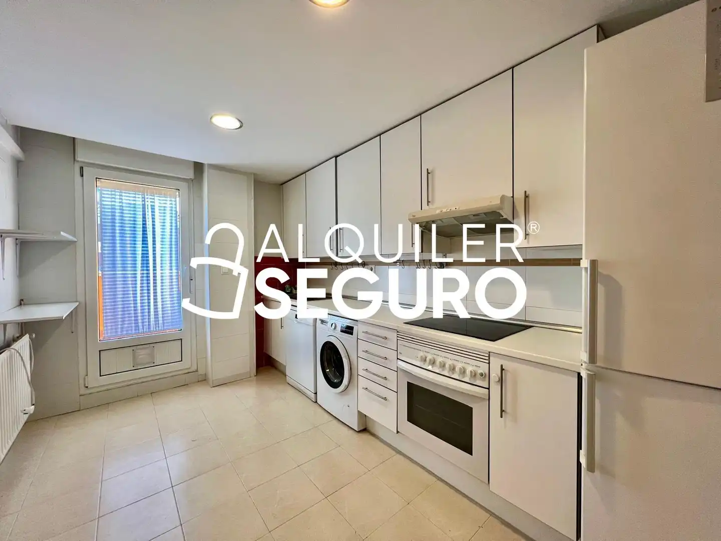 Cuina de Àtic de lloguer en Colmenar Viejo amb Aire condicionat, Calefacció i Terrassa