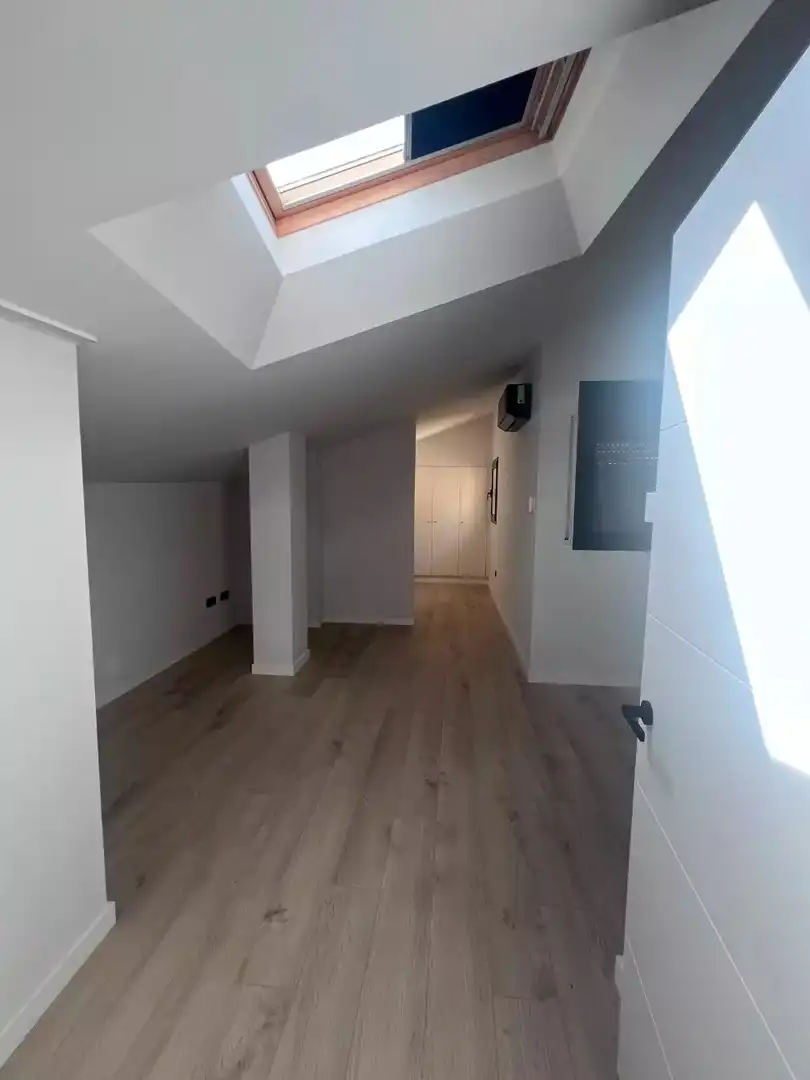 Wohnung zur Miete in Centre