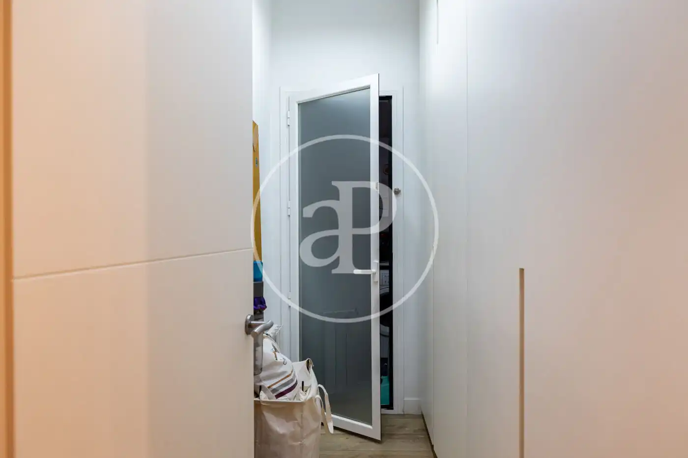 Piso con ascensor en venta en C. del Capitán Arenas, imagen 43