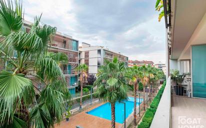 Schwimmbecken von Wohnung zum verkauf in Sant Cugat del Vallès mit Klimaanlage, Terrasse und Schwimmbad