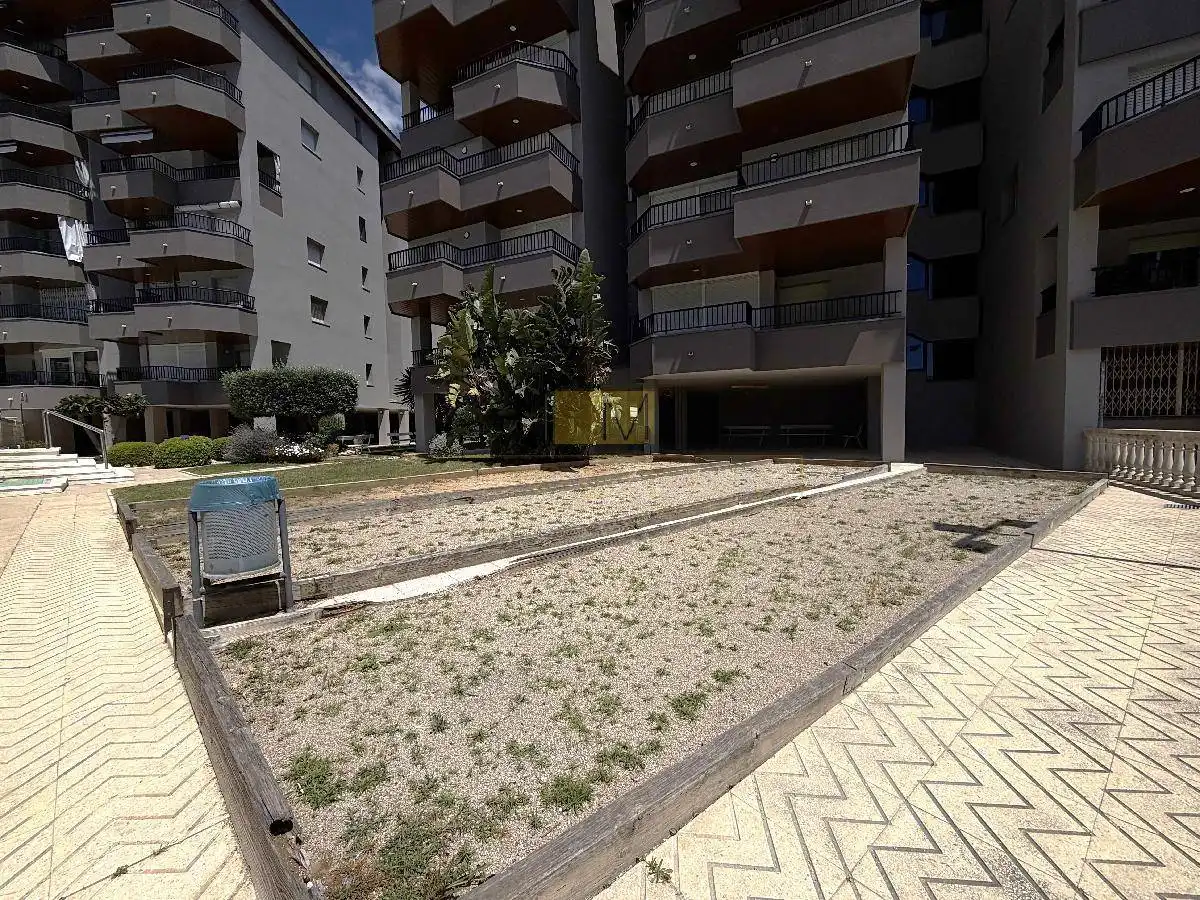 Parking de Ático de alquiler en Cunit con Aire acondicionado, Calefacción y Terraza