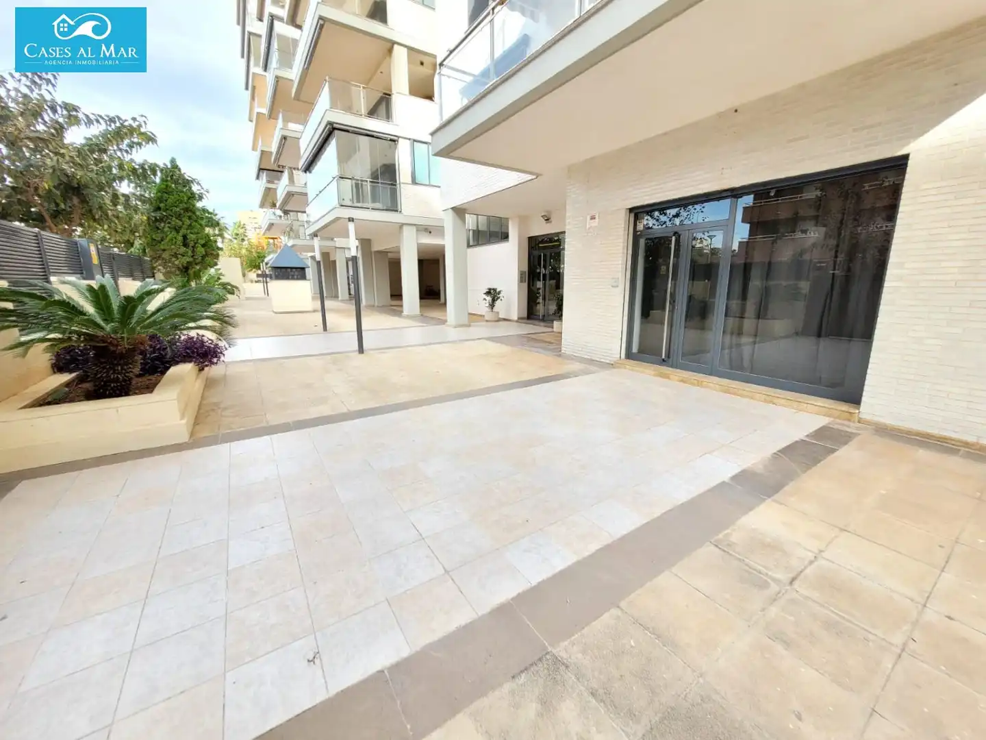 Terrasse von Geschaftsraum zur Miete in Oropesa del Mar / Orpesa mit Klimaanlage