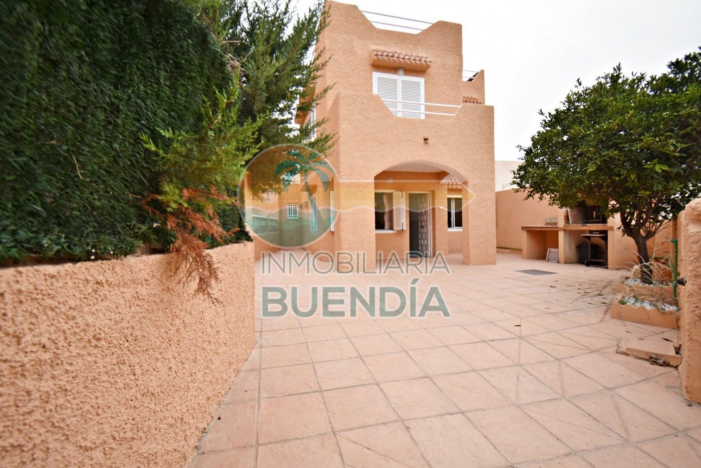 Jardí de Casa o xalet en venda en Cartagena amb Aire condicionat, Terrassa i Traster