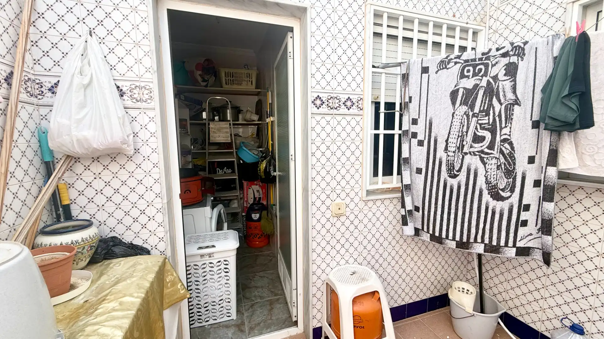 Kitchen of Detached homes for sale in Roquetas de Mar  with Furnished
