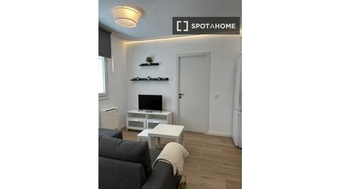 Photo 3 of Apartment to share in Berruguete, Madrid