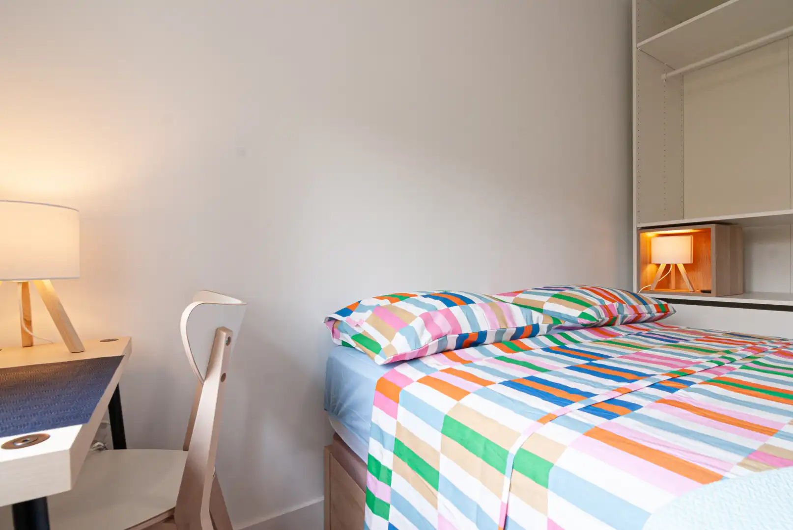 Schlafzimmer von Wohnung zur untervermieten in Madrid mit Heizung, Möbliert und Waschmaschine