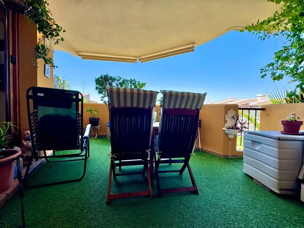Apartamento con piscina en venta en Punta Prima, imagen 38