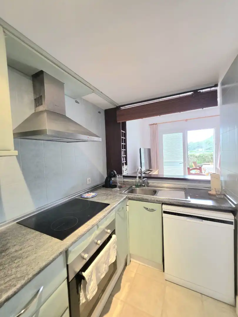 Küche von Maisonette zum Verkauf in Alcúdia mit Klimaanlage, Heizung und Privatgarten