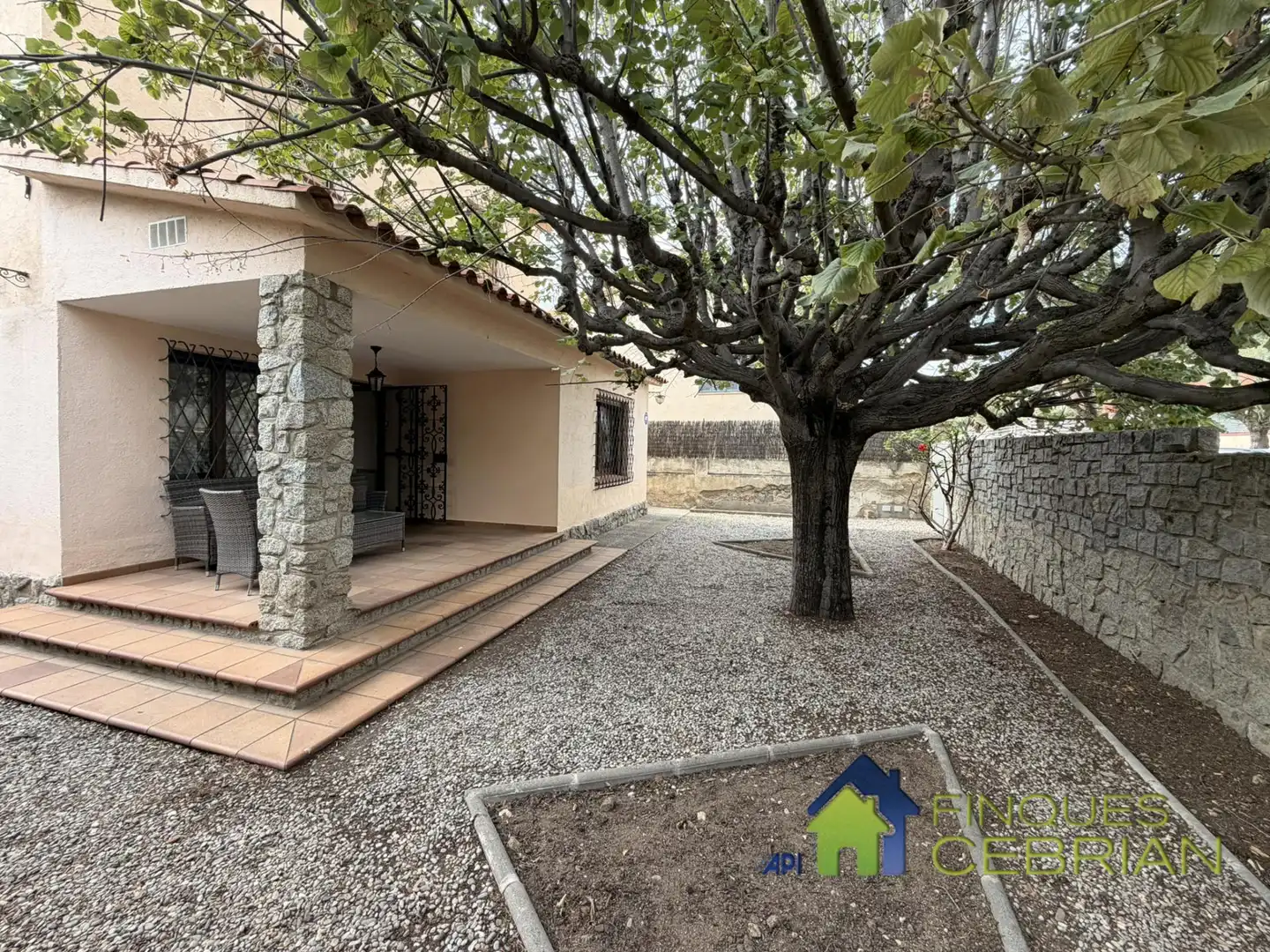 Exterior view of Houses for rent in Alella, Barcelona
