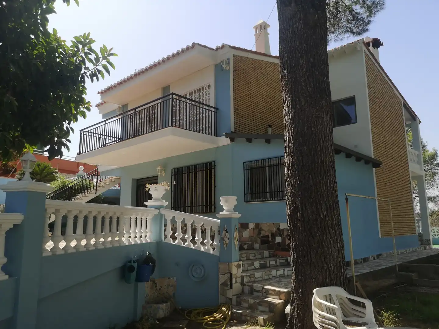 Vista exterior de Casa o chalet en venta en Alzira con Terraza, Trastero y Piscina