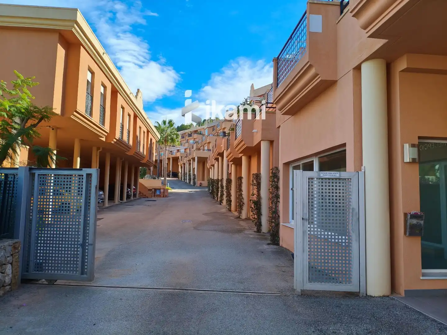 Exterior view of Flat for sale in Pedreguer  with Air Conditioner, Terrace and Swimming Pool