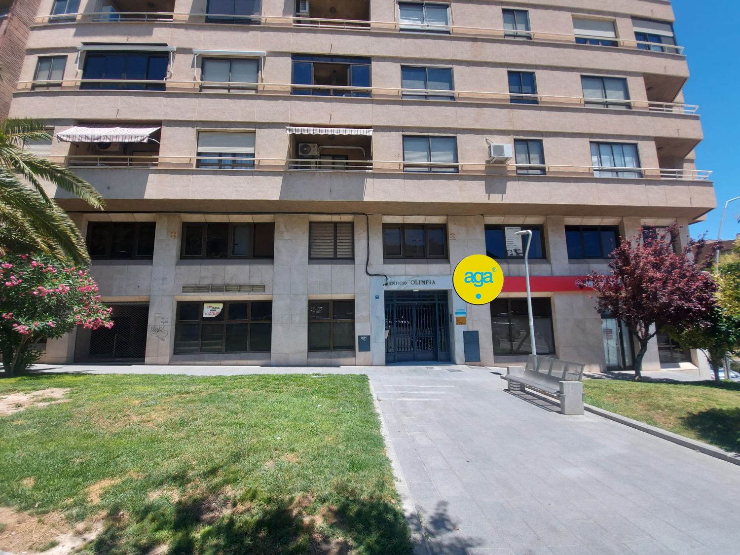 Vista exterior de Piso en venta en  Jaén Capital