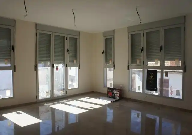 Wohnung zum Verkauf in C/ Dos de Mayo, imagen 3