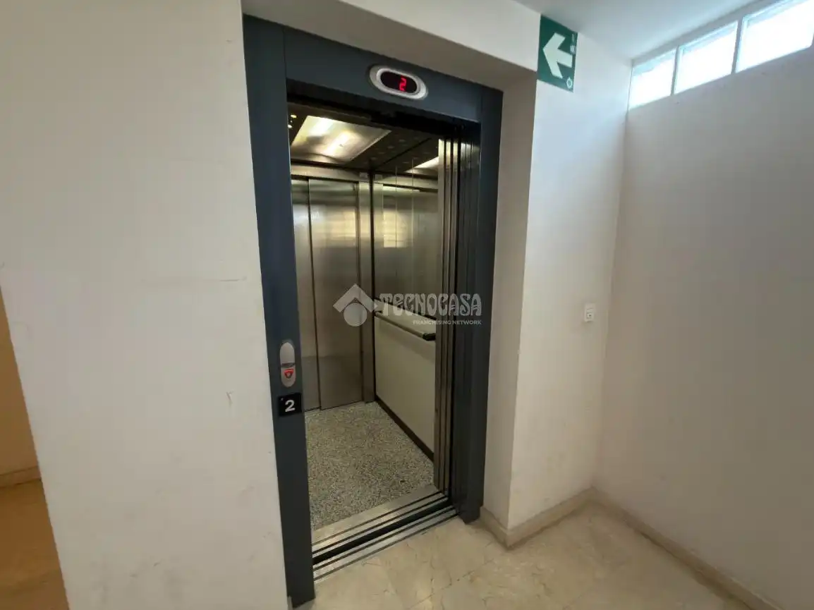Flat for sale in Armilla  with Air Conditioner, Terrace and Storage room