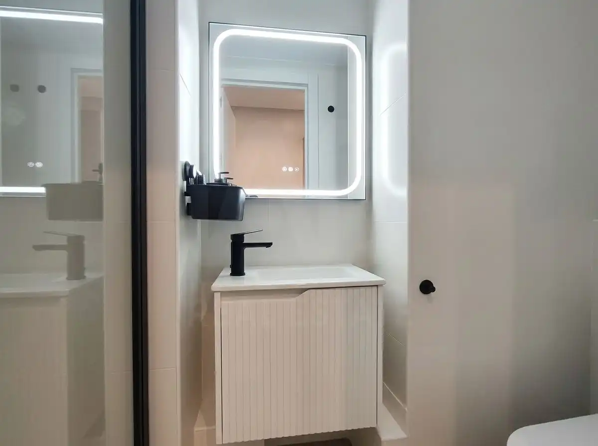 Badezimmer von Wohnung zur Miete in Madrid