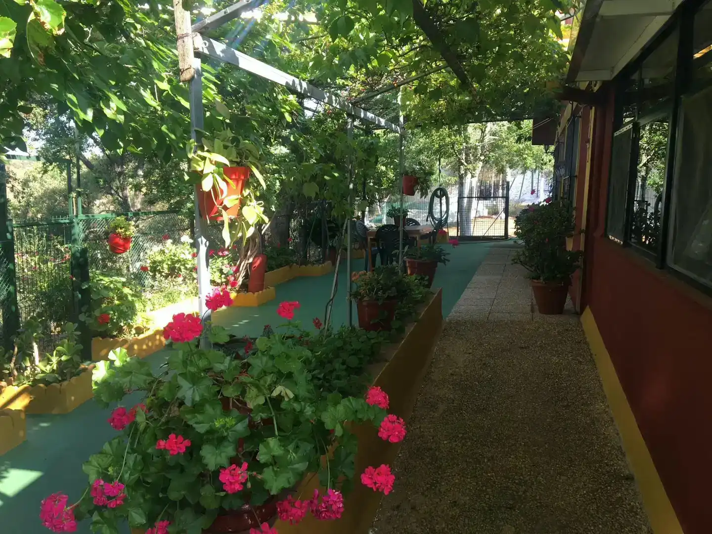 Terrassa de Finca rústica en venda en Berrocal amb Jardí privat, Traster i Piscina
