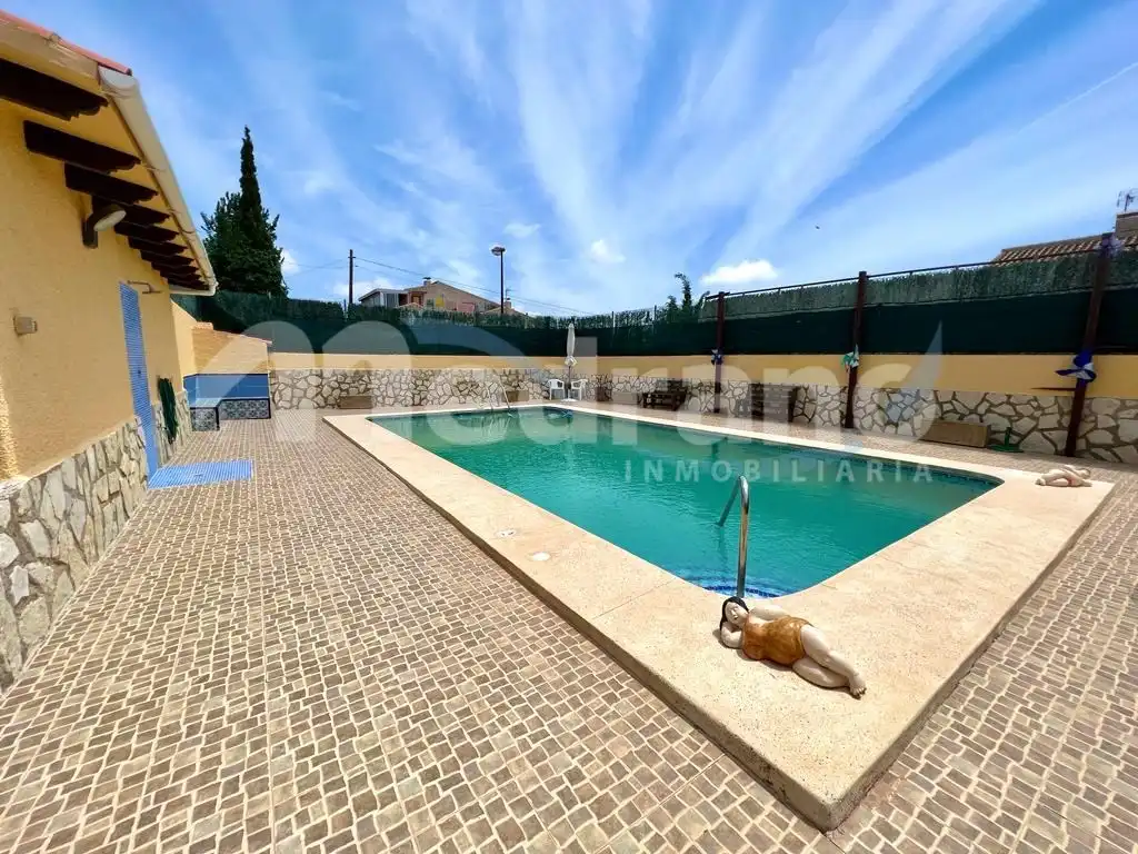 Piscina de Casa o chalet en venta en La Nucia con Aire acondicionado, Calefacción y Balcón