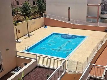 Mini appartamento con balcone in vendita a Cho - Parque de la Reina