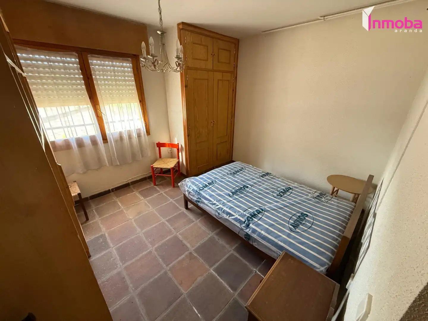 Dormitori de Casa o xalet en venda en Fuentespina amb Calefacció, Jardí privat i Terrassa