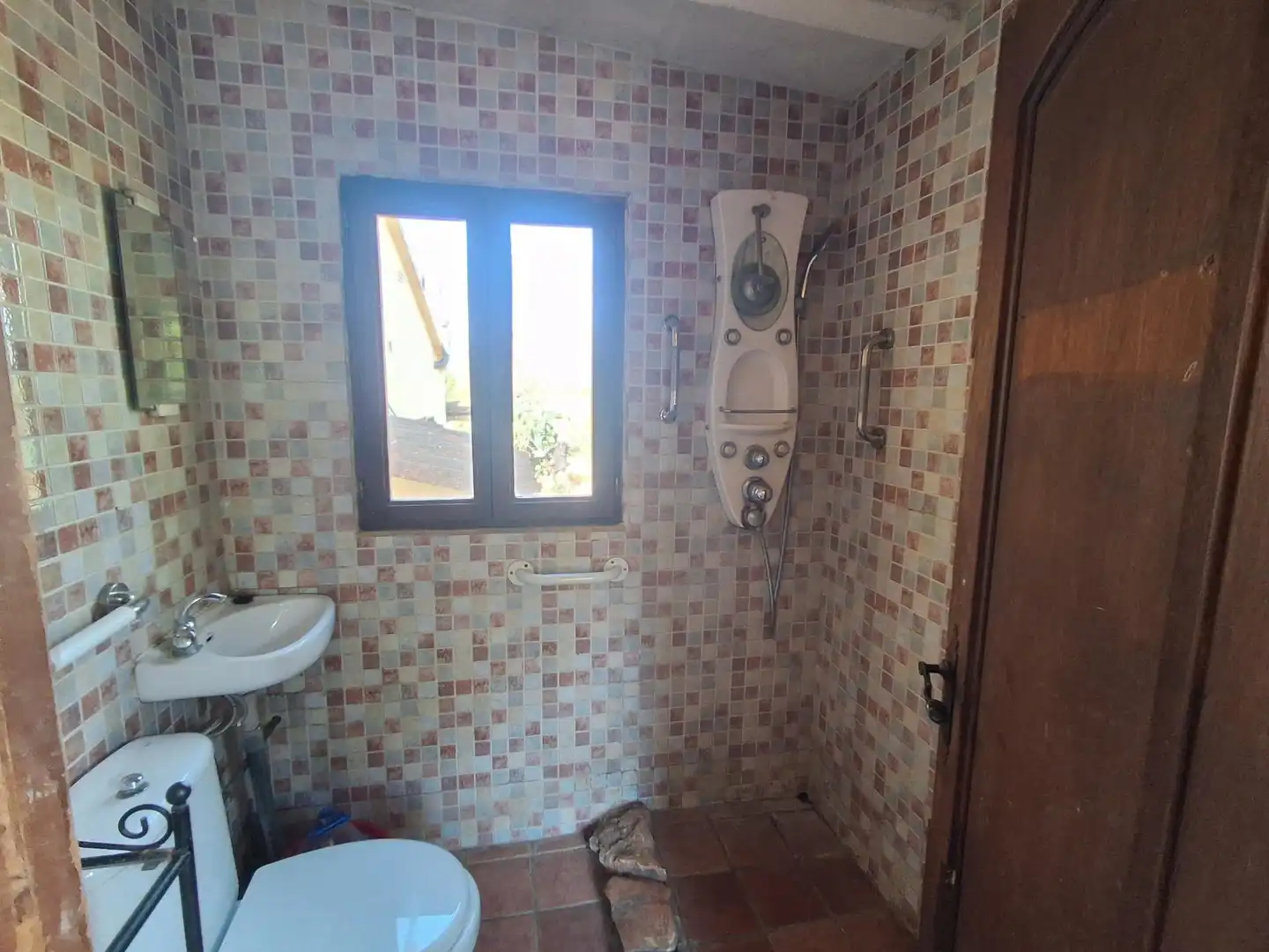 Bany de Finca rústica en venda en Tivissa amb Piscina comunitària
