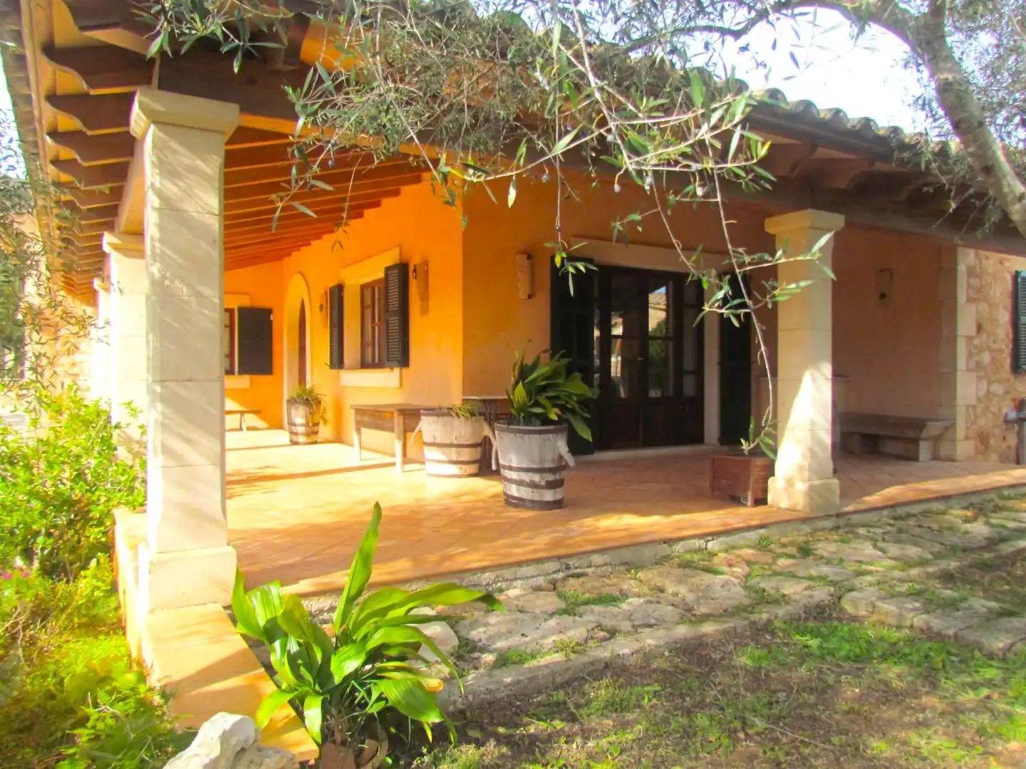 Terraza de Finca rústica de alquiler en Santa Eugènia con Aire acondicionado, Jardín privado y Terraza