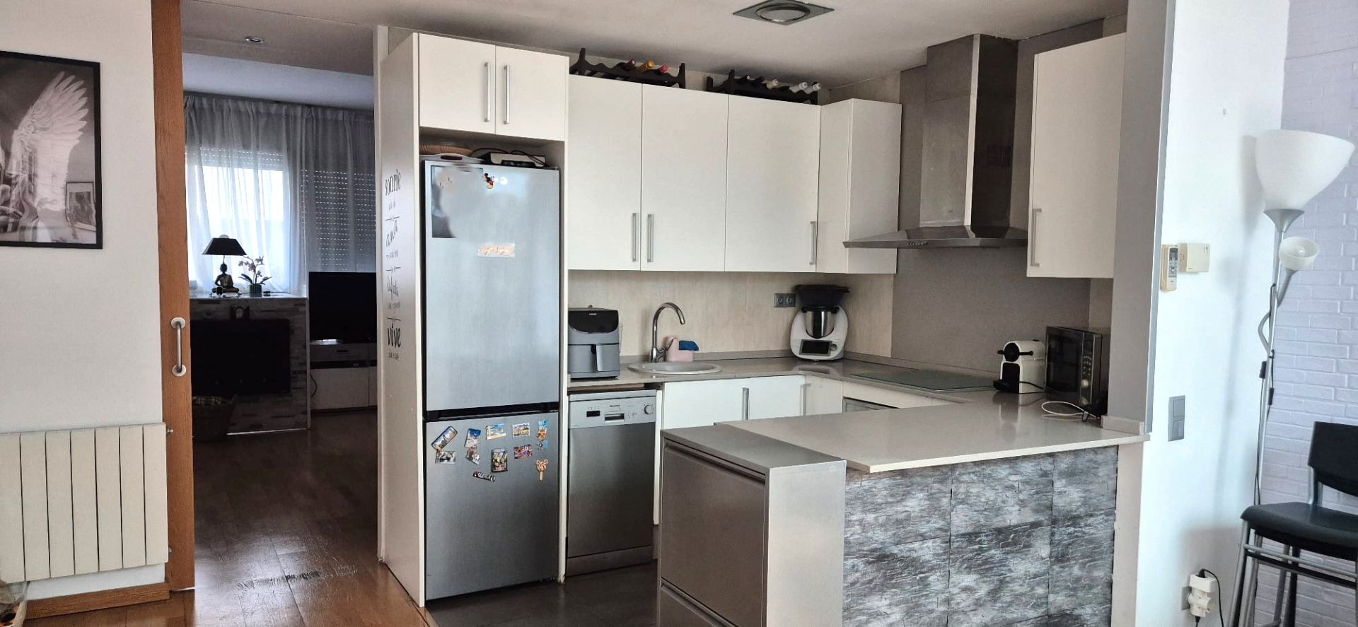 Cuina de Dúplex en venda en Badalona amb Aire condicionat, Calefacció i Parquet