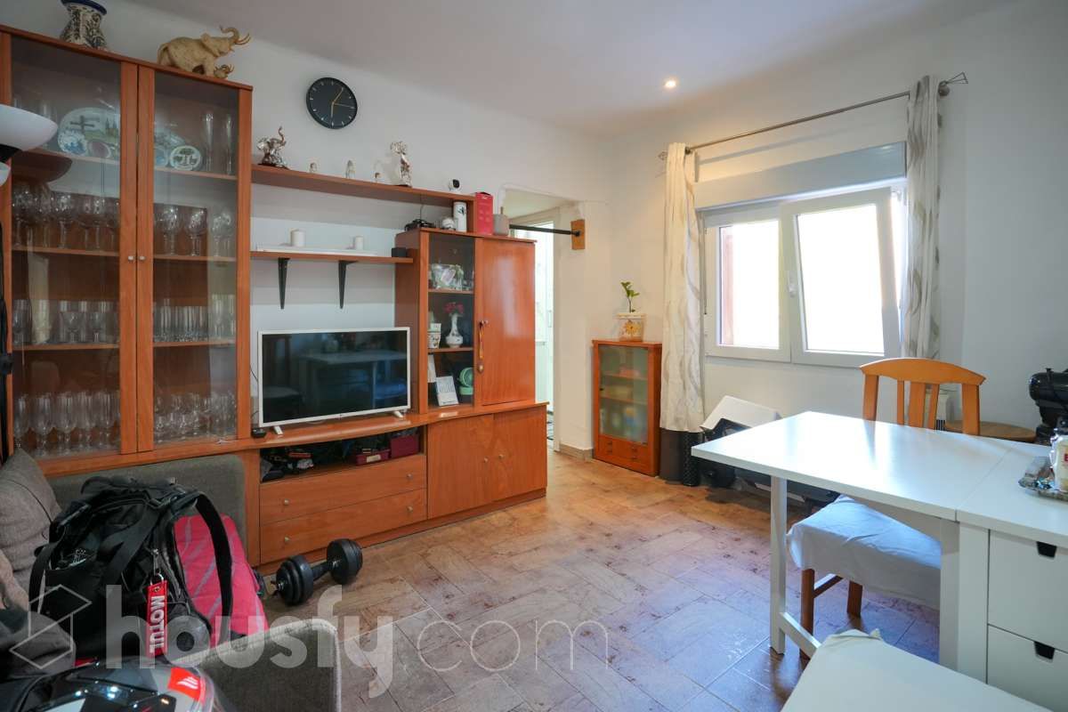 Sala de estar de Piso en venta en  Madrid Capital