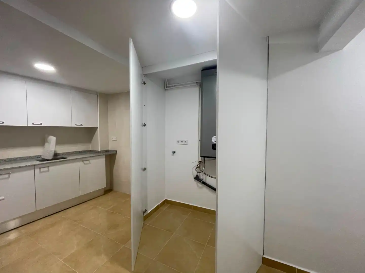 Piso de alquiler en Sant Celoni con Calefacción, Horno y Balcón