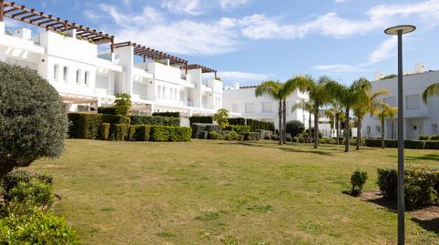 Foto 5 de Casa adosada en venda a Calahonda, Mijas