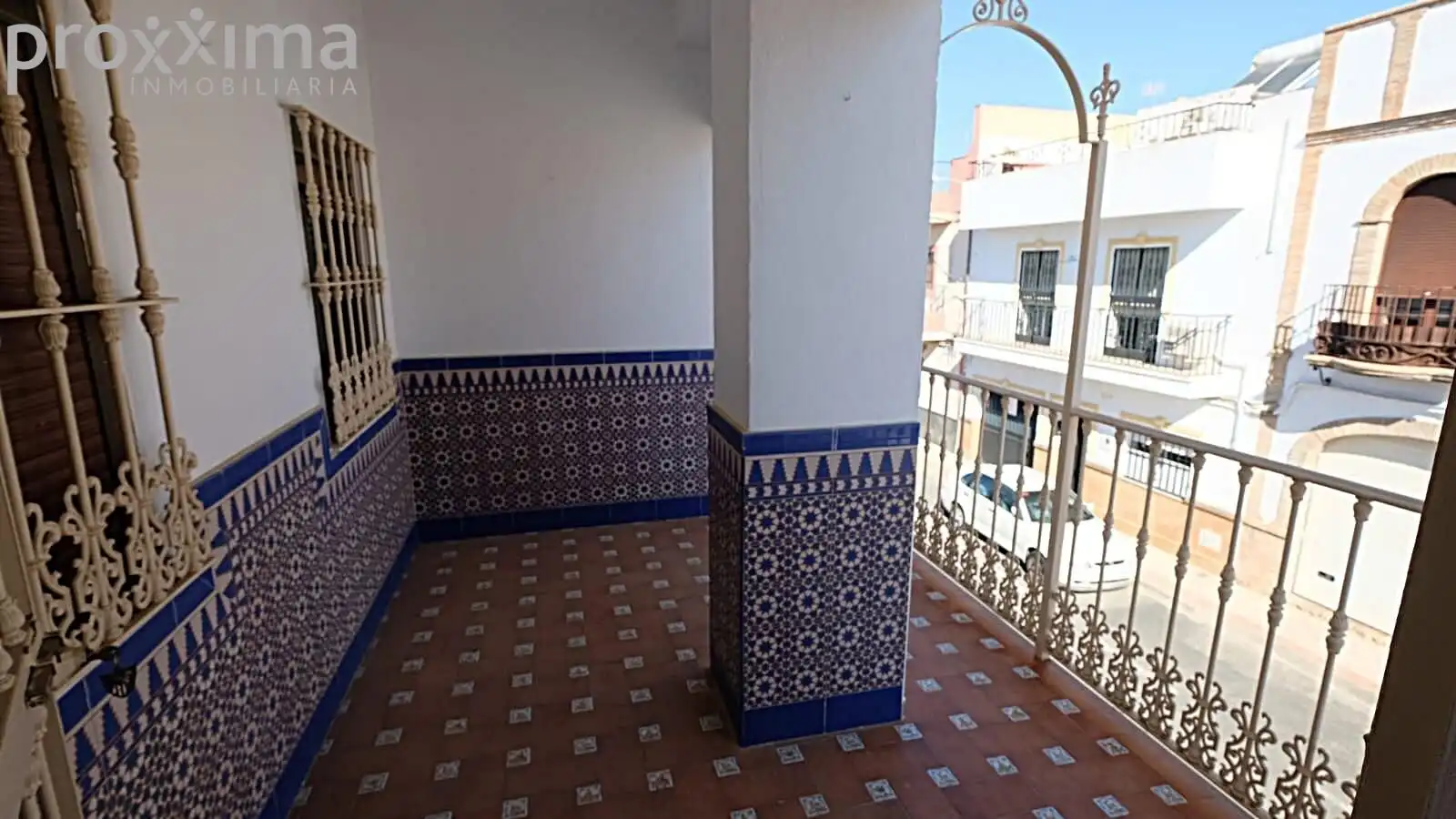 Balcony of Houses for sale in Alcalá de Guadaira