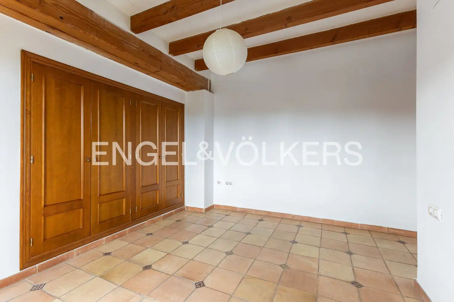Houses for sale in Orba  with Air Conditioner, Heating and Private garden