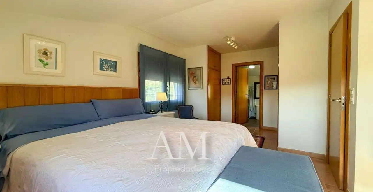 Habitación de Casa o chalet en venta en Vigo  con Calefacción, Jardín privado y Terraza