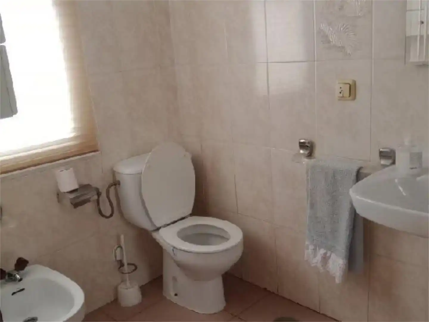 Bany de Pis en venda en Santa Cruz de Mudela amb Aire condicionat, Moblat i Balcó
