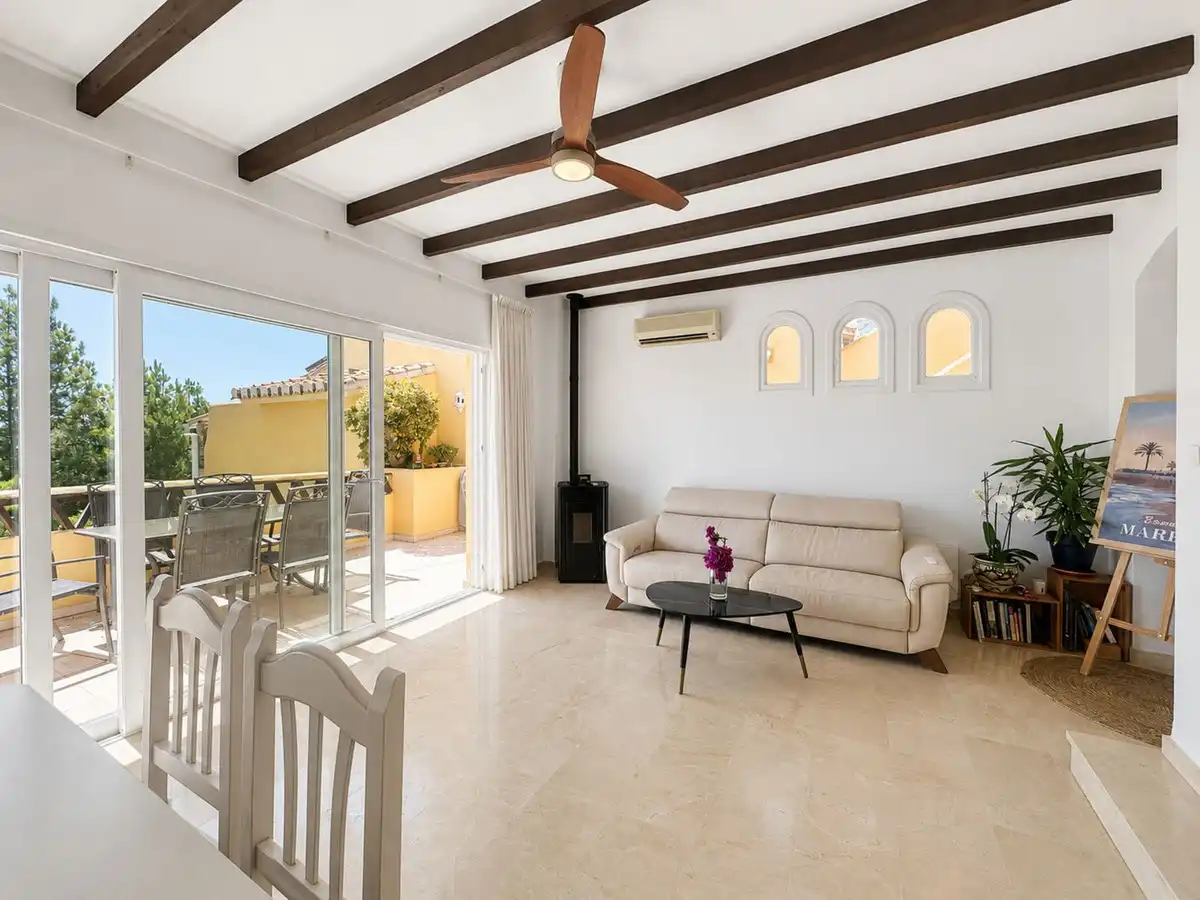 Adosado con jardín en venta en Calahonda, imagen 3