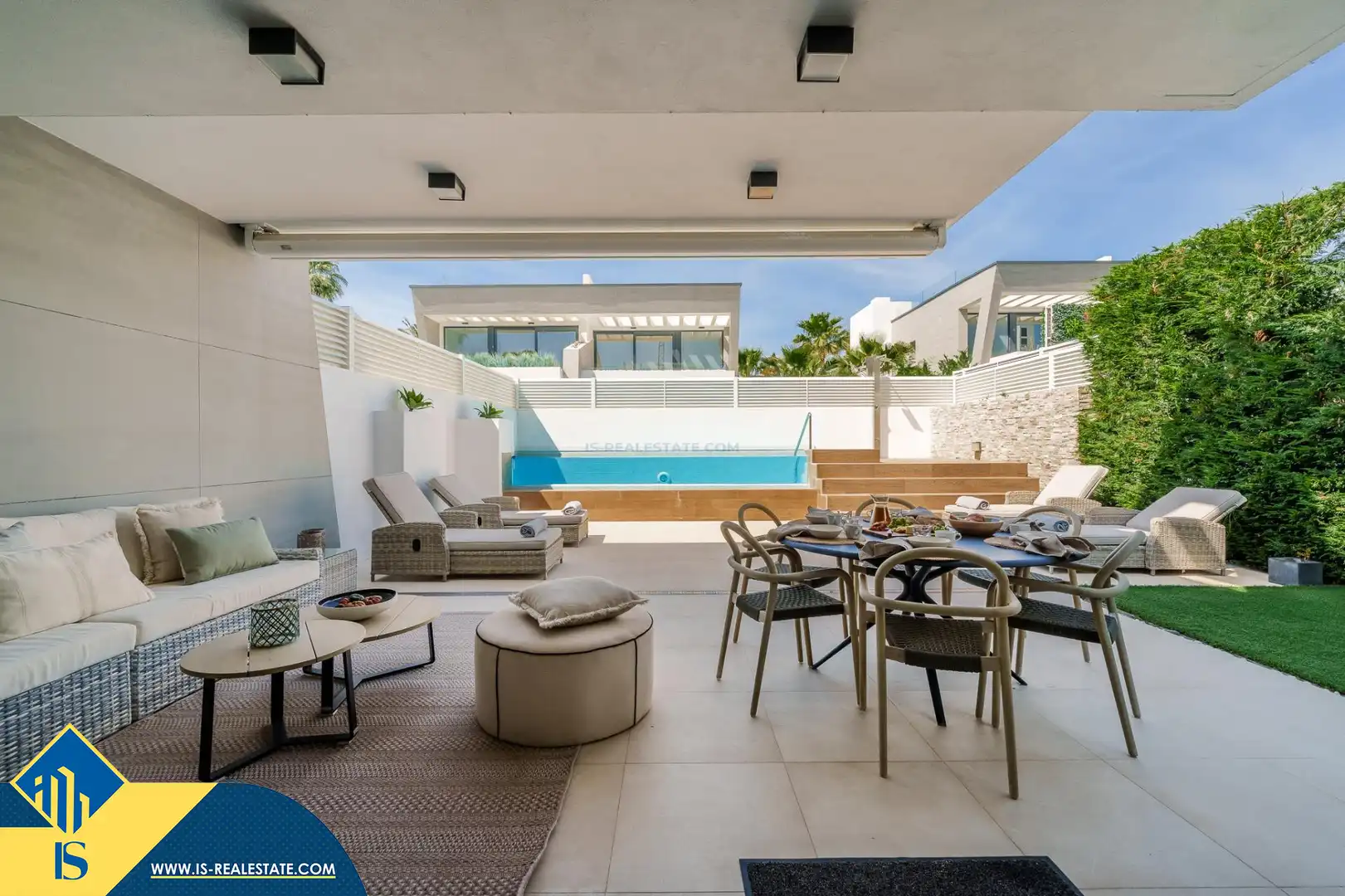 Casa con piscina en venta en Nueva Andalucía, imagen 2