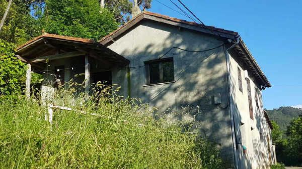 Vista exterior de Casa o xalet en venda en Villaviciosa